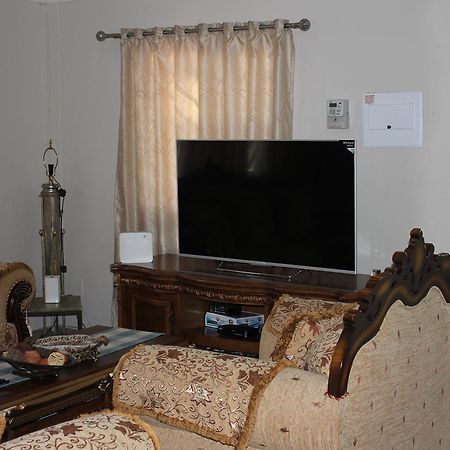 ווינדהוק Coco Palm Bed&Breakfast מראה חיצוני תמונה