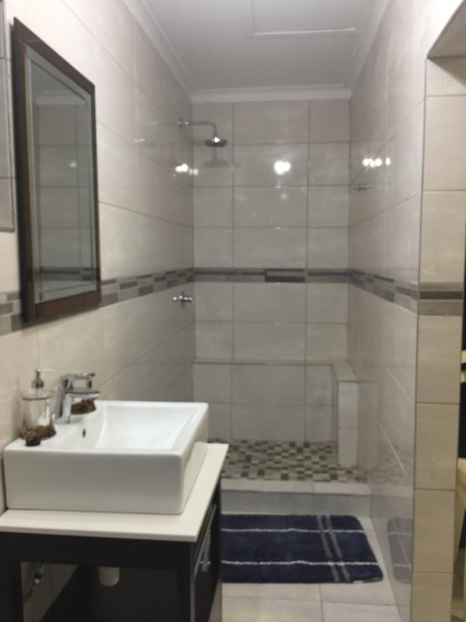 ווינדהוק Coco Palm Bed&Breakfast מראה חיצוני תמונה