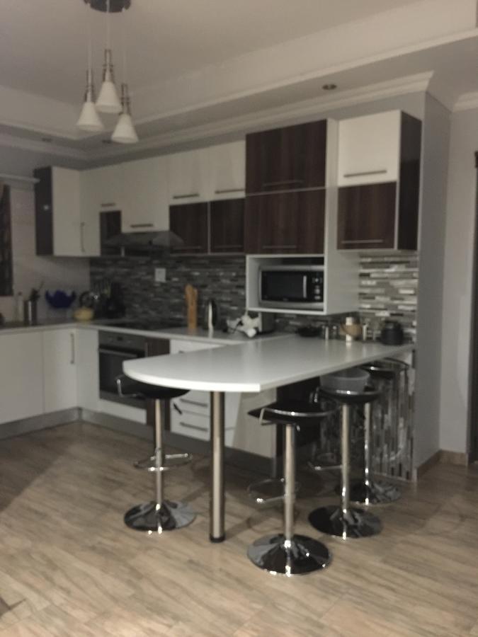 ווינדהוק Coco Palm Bed&Breakfast מראה חיצוני תמונה