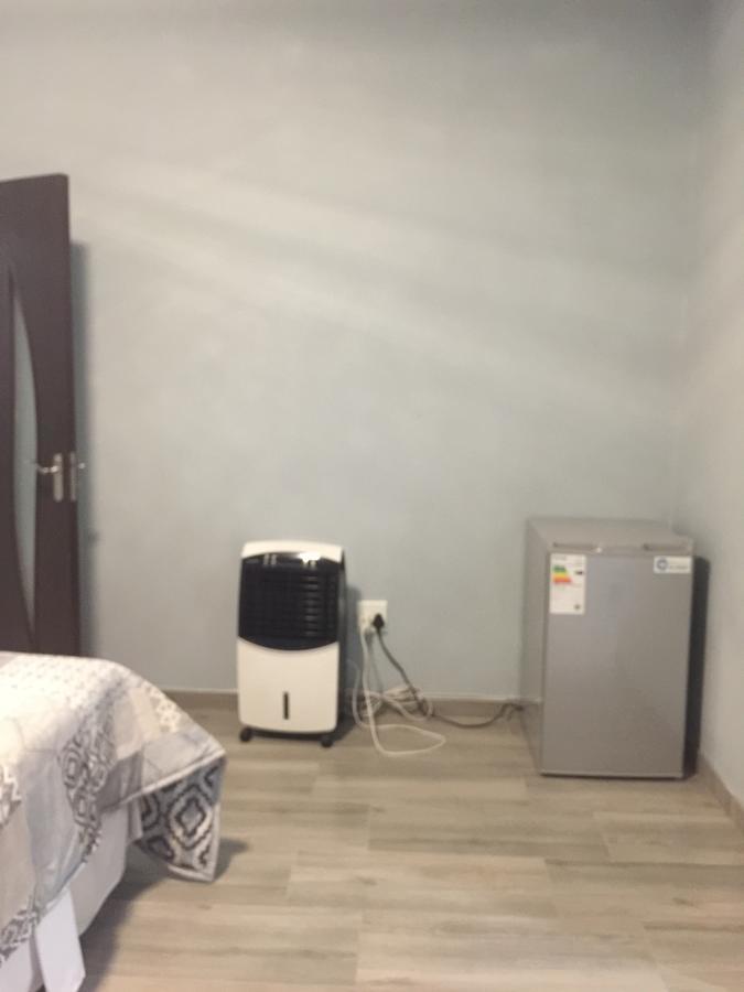 ווינדהוק Coco Palm Bed&Breakfast מראה חיצוני תמונה