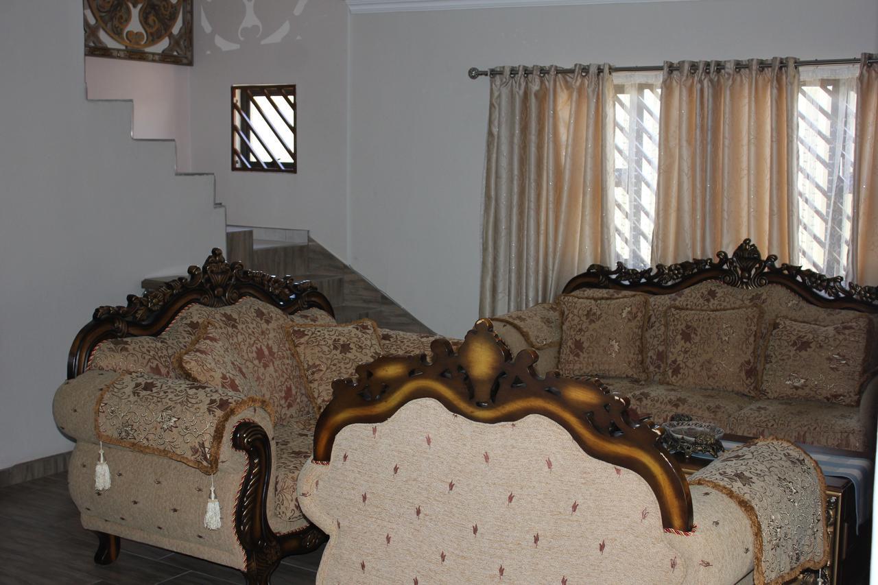 ווינדהוק Coco Palm Bed&Breakfast מראה חיצוני תמונה