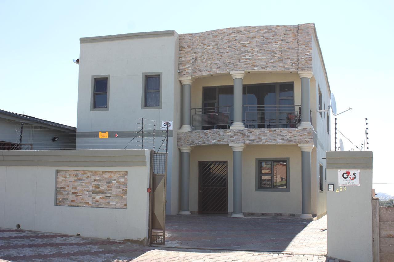 ווינדהוק Coco Palm Bed&Breakfast מראה חיצוני תמונה
